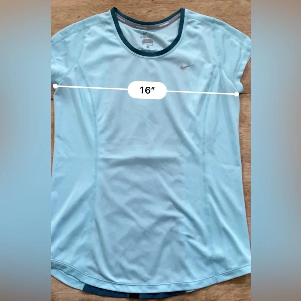 Nike Dri Fit Women’s Size Medium Blue Running Racer Athletic‎ Tee